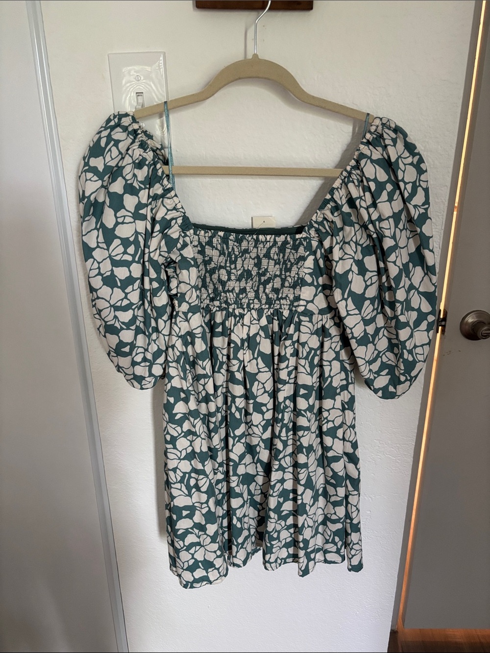 Abercrombie and fitch dress - Picture 3 of 3